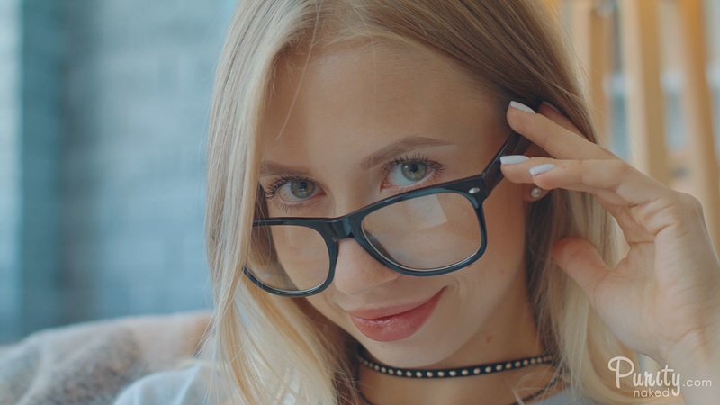Верочка, 18
